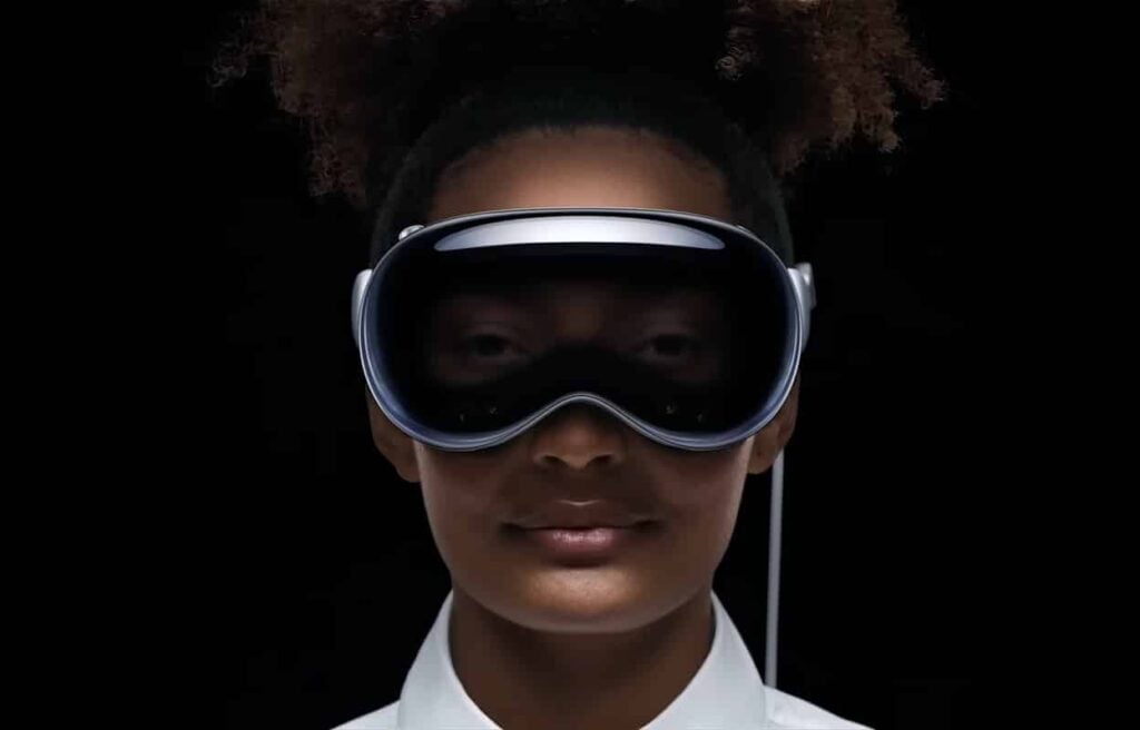 Az Apple leállítja a 3,500 dolláros VR headset gyártását az alacsony kereslet miatt