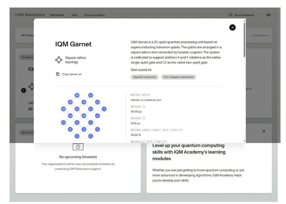 IQM Resonance 软件包的 IQM Garnet 部分的照片，IQM Resonance 软件包是用于计算研究的量子计算平台。